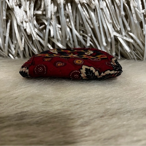 Vintage VERA BRADLEY Red Coin 1999 Retired Square Velcro Wallet Blue Floral - Picture 8 of 13